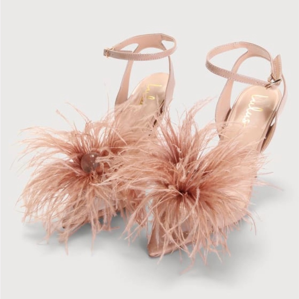 Harlee Light Nude Patent Feather High Heel Sandals Lulu’s size 6.5 Never Worn